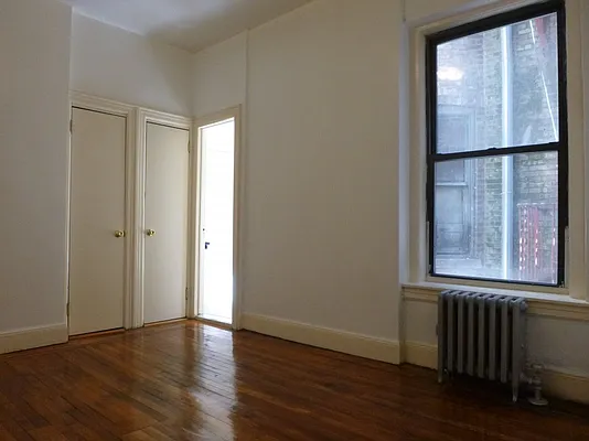 Rented by Bohemia Realty Group | media 8