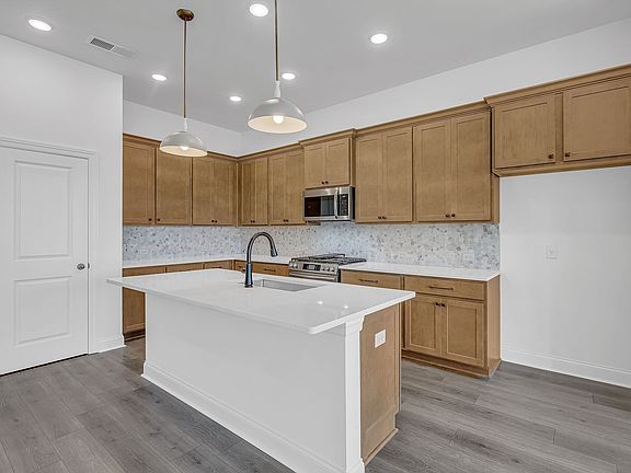 4th image of 1039 Inez Dr Lot 222