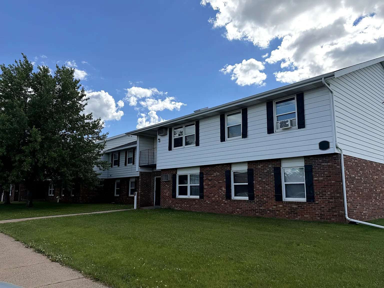 3130 Eldorado Boulevard — Photo 1