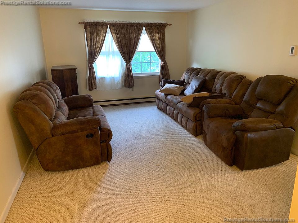 1st image of 40 Dinan Dr APT 21