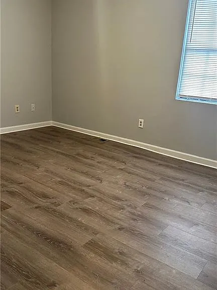 1441 Springleaf Cir SE — Photo 15