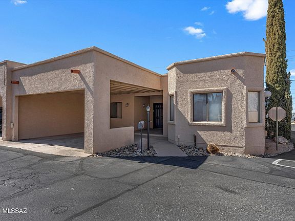3rd image of 8687 N Avenida Amatista