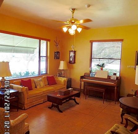 3rd image of 2905 W Parkland Blvd