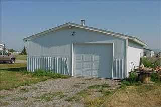 3rd image of 260 Tracy Ann Dr