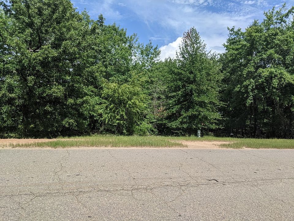 2nd image of 110 Carrs Station Rd