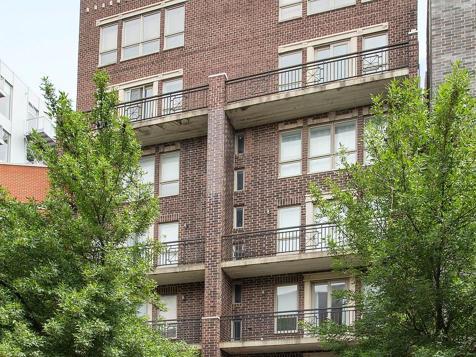 1st image of 1347 N Sedgwick St Unit 3N