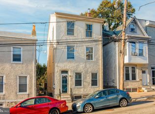 126 Hermit St, Philadelphia, PA 19127