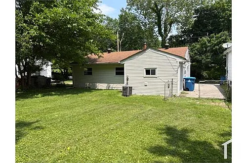 224 Becker Dr Photo 1