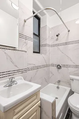 Rented by Compass | media 21