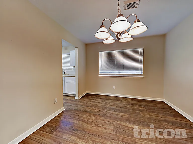 20103 Bambiwoods Dr — Photo 6
