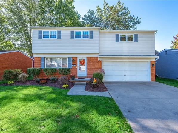 837 Salem Ave, Elyria, OH 44035