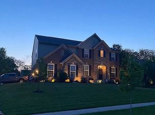 9779 Barnswood Ln, Loveland, OH