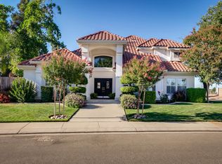 2033 Victoria Park, Modesto, CA 95355