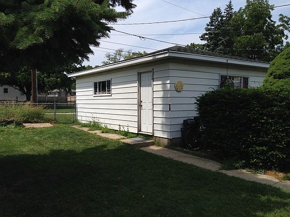 2nd image of 1020 Franklin Ave
