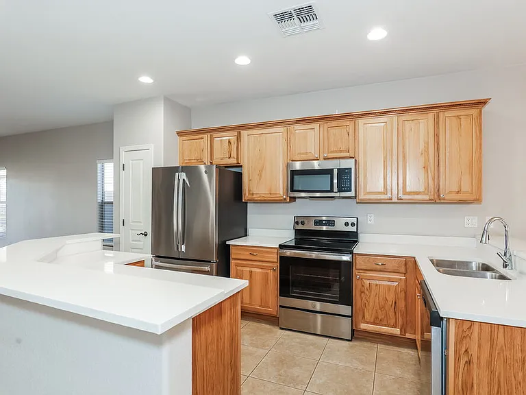 44331 W Rhinestone Rd — Photo 7