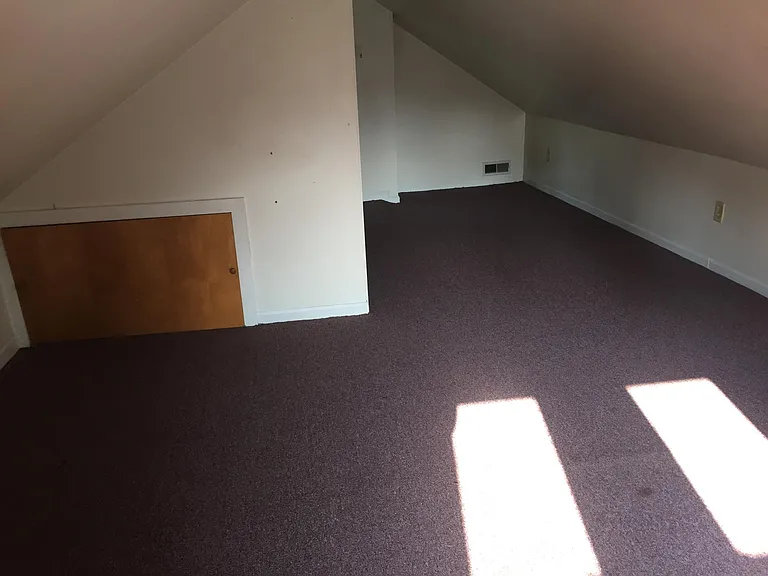 539 1/2 Scott Ridge Rd — Photo 15