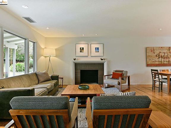 5th image of 11 Donna Maria Way