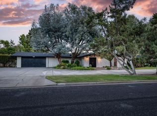 2455 W San Jose Ave, Fresno, CA 93711