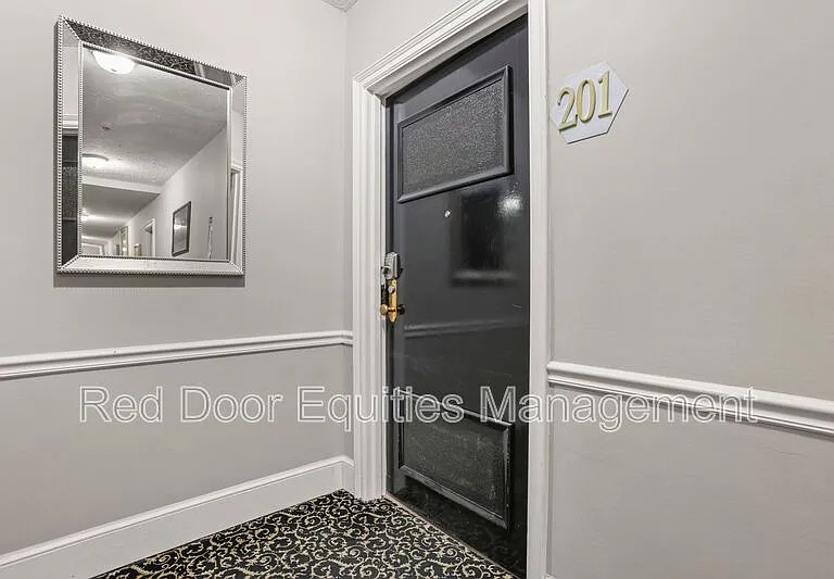 123 N Broad St #201 — Photo 21