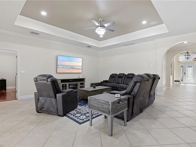 13818 Farnese Dr — Photo 11