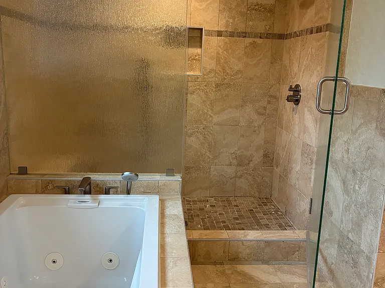 5311 Sangamore Rd — Photo 15