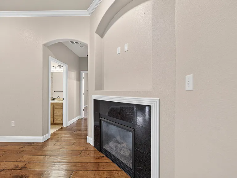 5600 Los Patios Dr — Photo 12