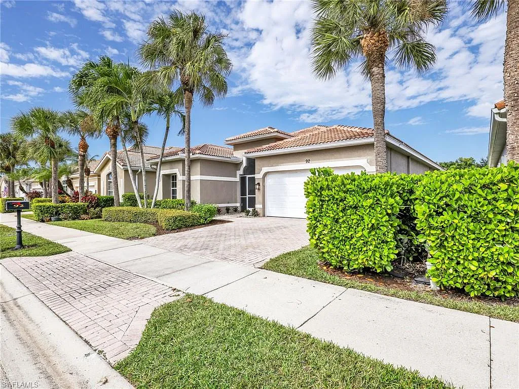 3 bed, 2.0 bath, 1562 sqft, $12,000 — Photo 4