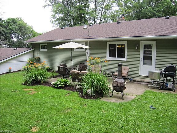 3rd image of 5353 Millersburg Rd