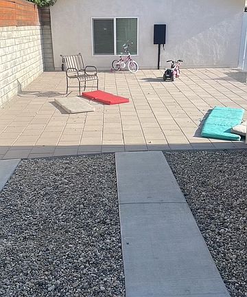 2nd image of 11726 Blythe St