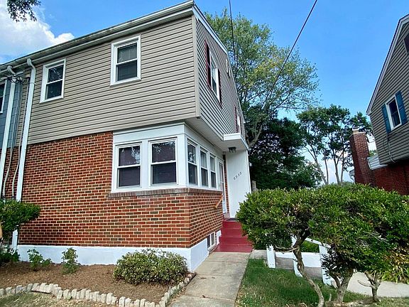 3rd image of 6939 Westhampton Dr