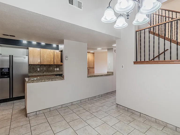 5200 Villa View Dr #13D — Photo 5