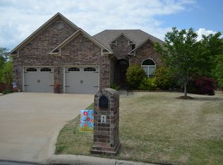 2 Durango Cv, Maumelle, AR 72113