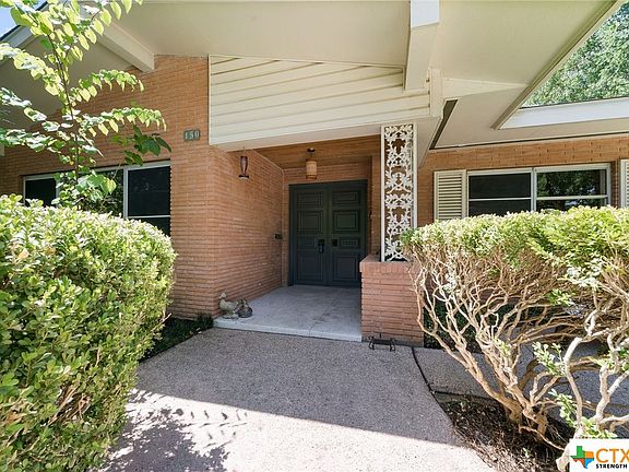 2nd image of 150 Oakhurst Pl