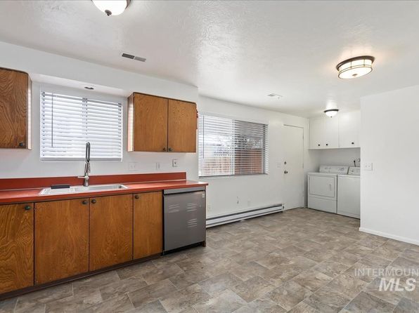 boise-idaho-79643640 picture