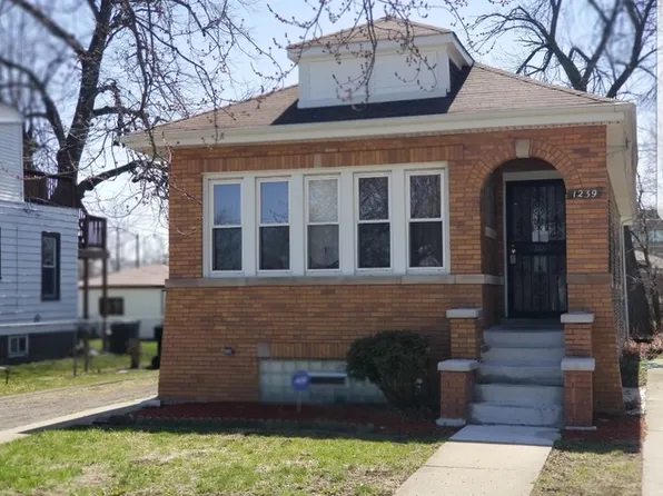 1239 W 102nd Pl, Chicago, IL 60643
