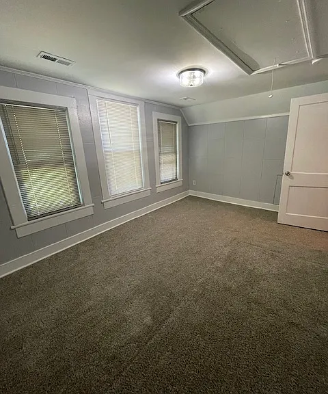 421 E Morehead St — Photo 24