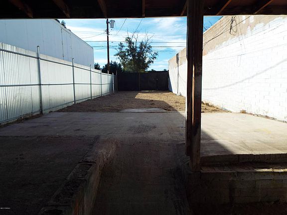 5th image of 4760 E Speedway Blvd