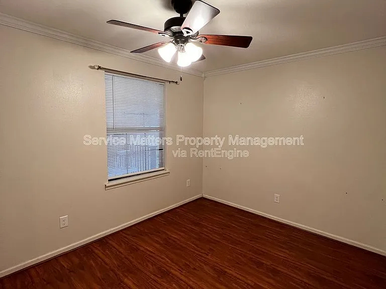 1876 N Baylen St — Photo 23