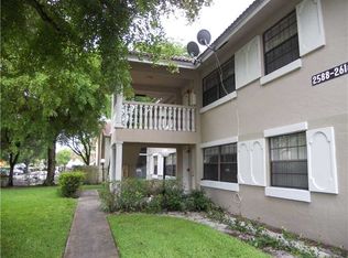 2590 Riverside Dr, Pompano Beach, FL 33065