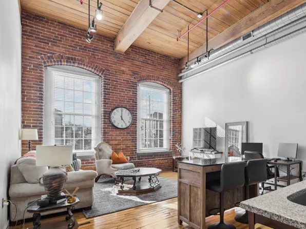 1350 Rosa L Parks Blvd APT 449, Nashville, TN 37208