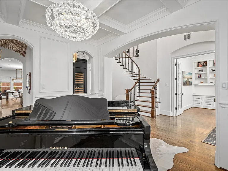 122 Sibelius Ln — Photo 7