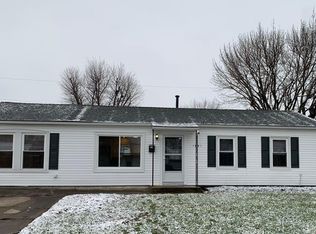 1691 Rockwell Dr, Xenia, OH 45385