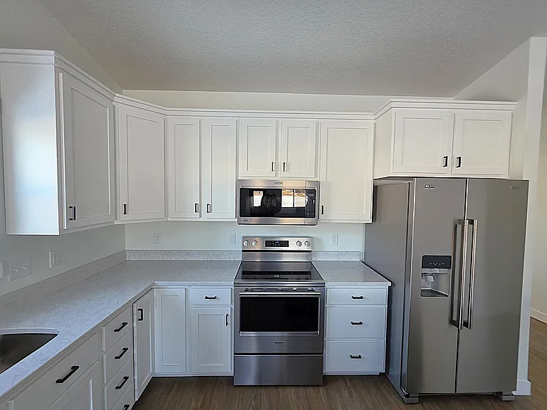 1227 Wisteria Ln — Photo 13