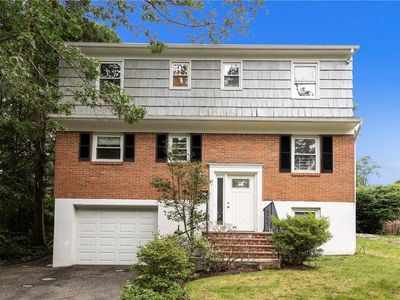 11 N Brook Rd, Larchmont, NY, 10538