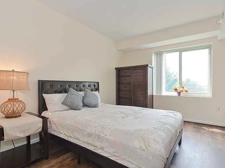 1 Cityview Ln #205 — Photo 19