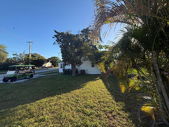 5th image of 520 NW 3RD Street