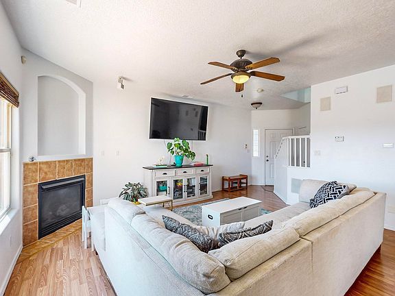 5th image of 8128 Bluffs Edge Pl NW