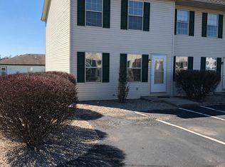 932 Altamont Ct APT 1, Versailles, KY 40383