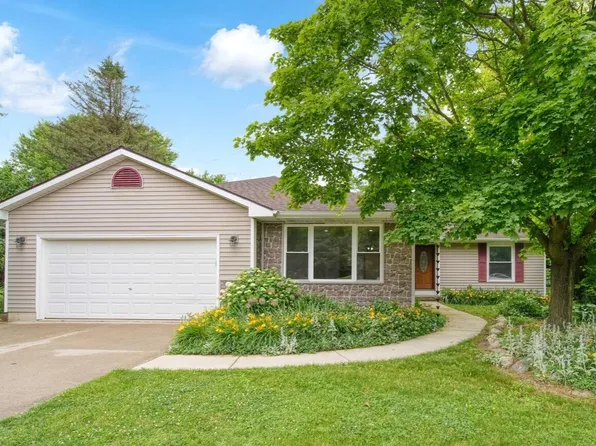14018 E Austin Rd, Manchester, MI 48158