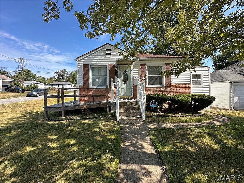 1st image of 7421 Pleaseway Dr
